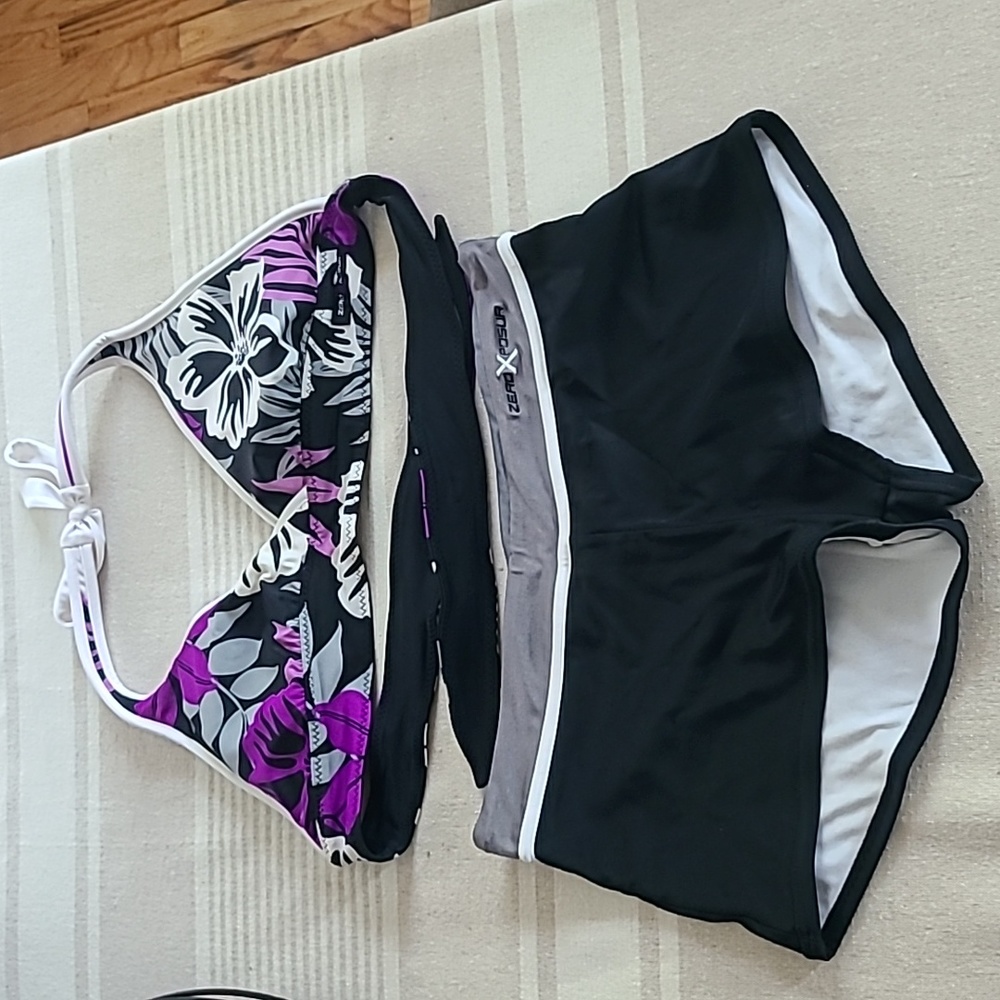 2pc Reversible Top Boyshorts Bikini